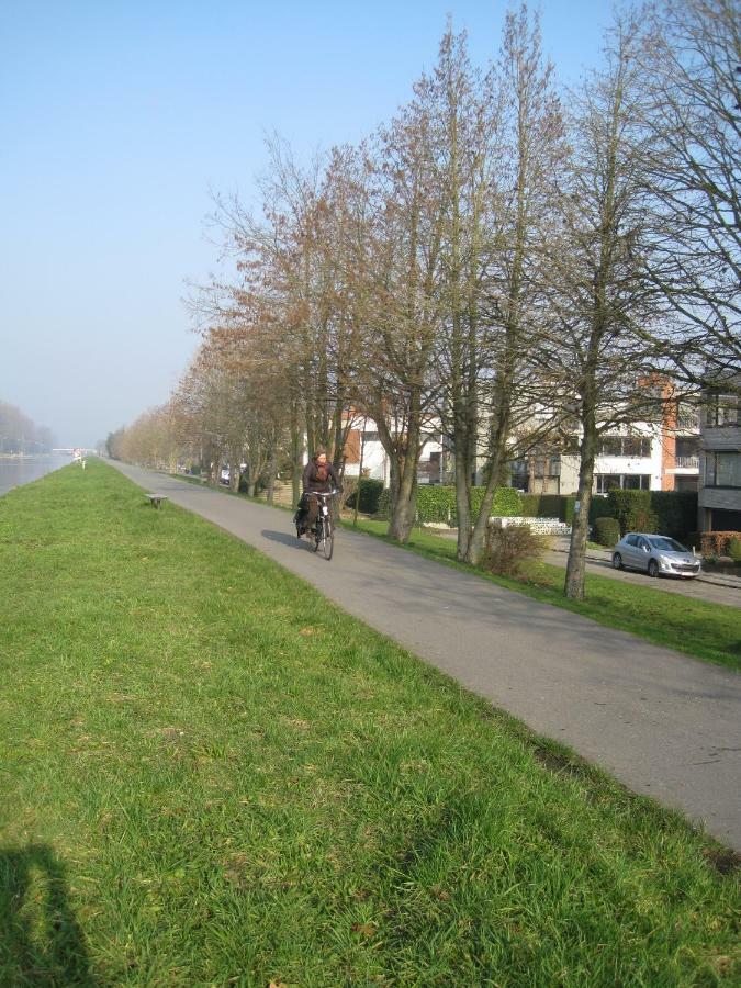 Apartament Aan De Vaart Mechelen Zewnętrze zdjęcie